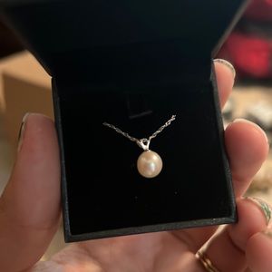Single Pearl Necklace